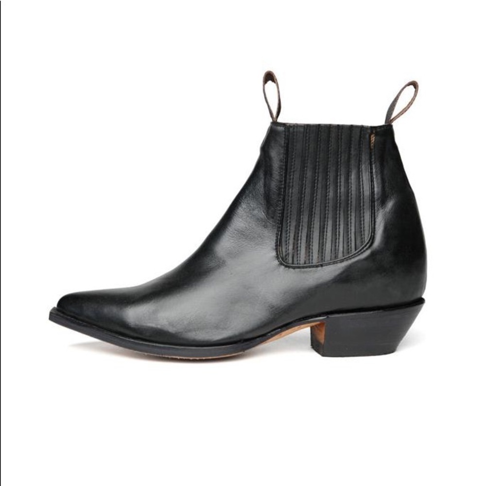 Chamula boots 
Vaquero cowboy model
